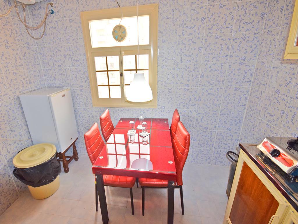 Leader Apartments 1 Mahboula Стая снимка