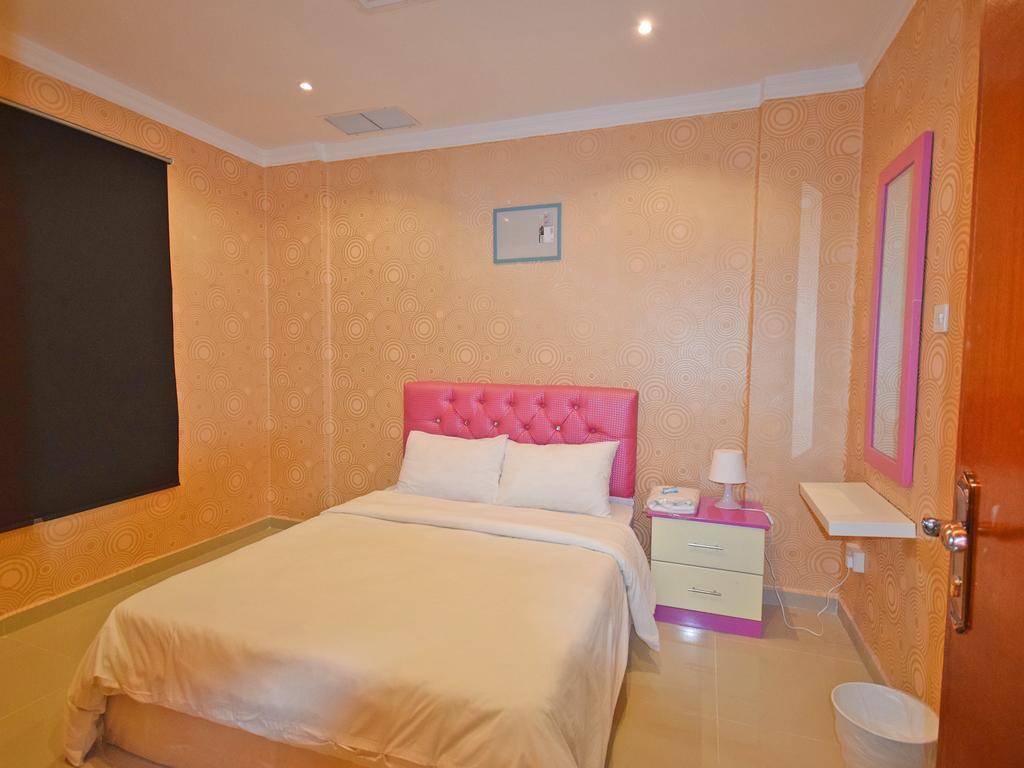 Leader Apartments 1 Mahboula Стая снимка