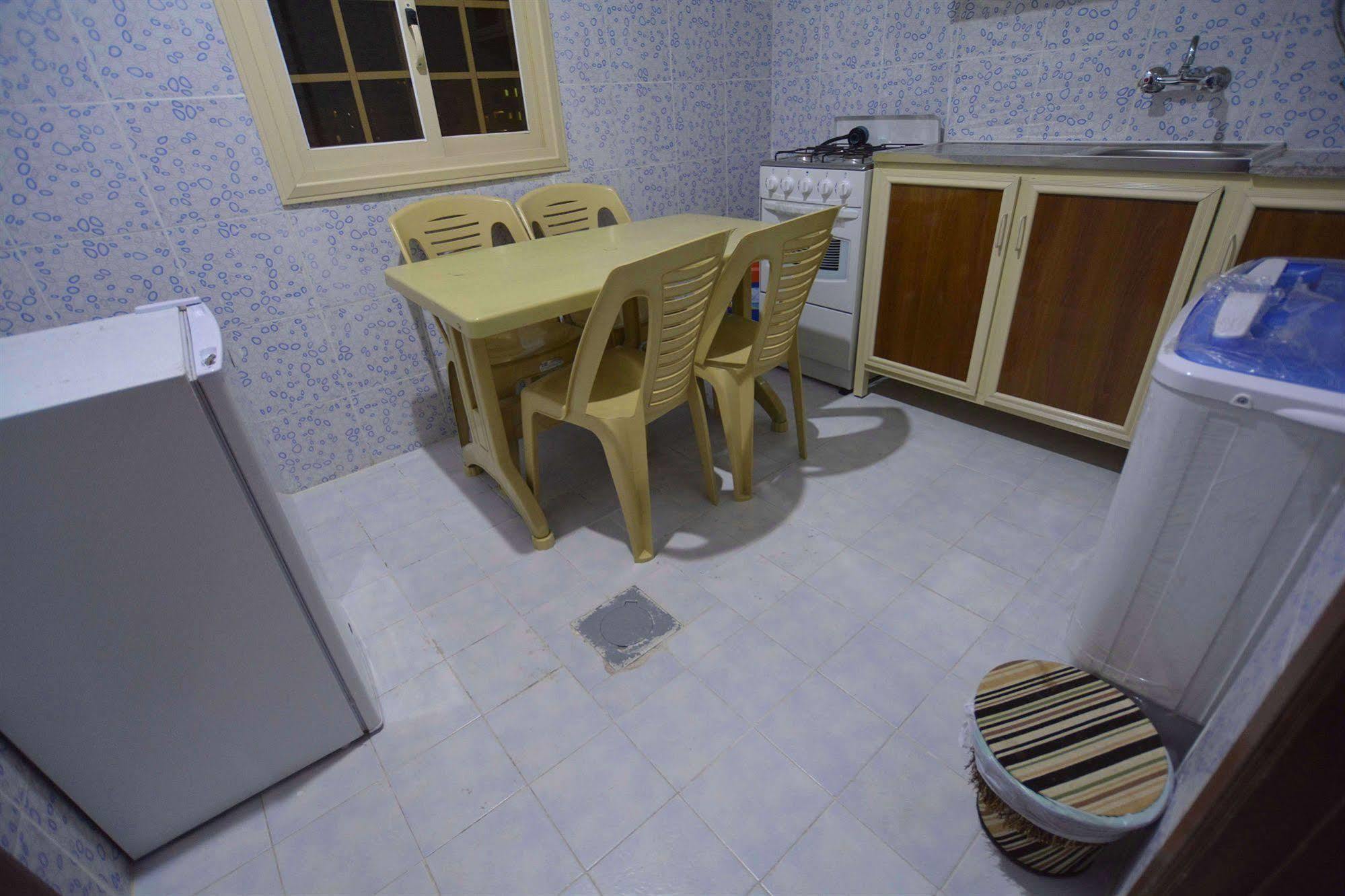 Leader Apartments 1 Mahboula Екстериор снимка