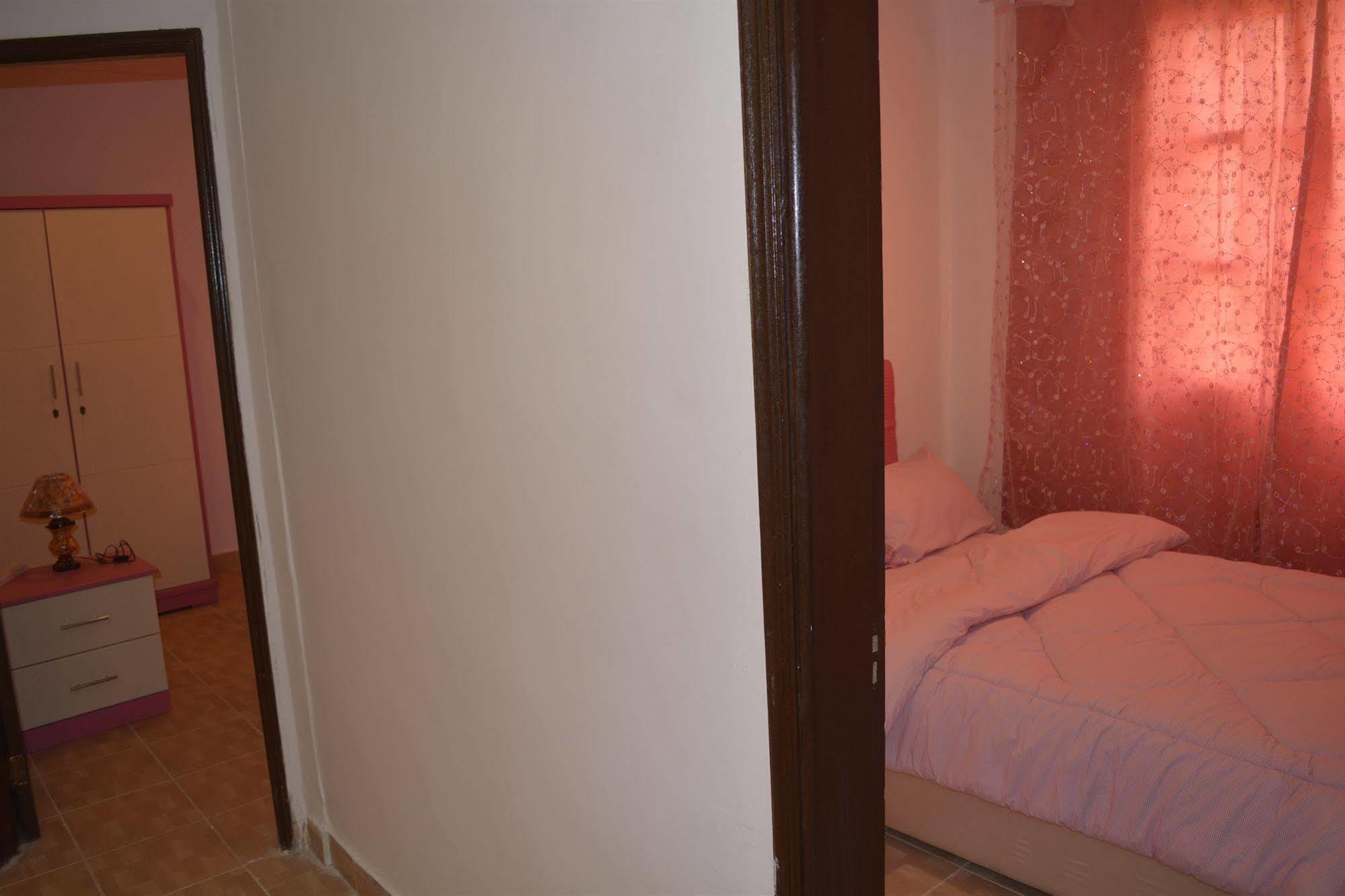 Leader Apartments 1 Mahboula Екстериор снимка