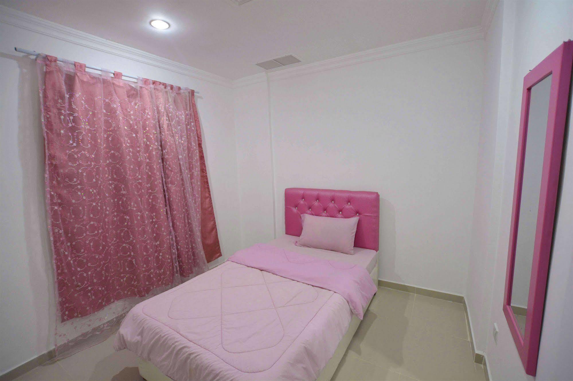 Leader Apartments 1 Mahboula Екстериор снимка