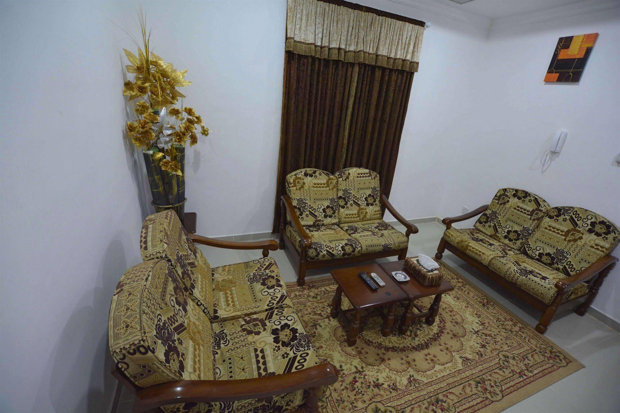Leader Apartments 1 Mahboula Екстериор снимка